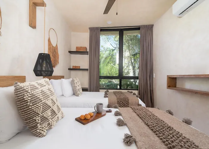 2 Tropical Bohemian Villas-2 Priv Pool-bbq 3a-3b Pousada