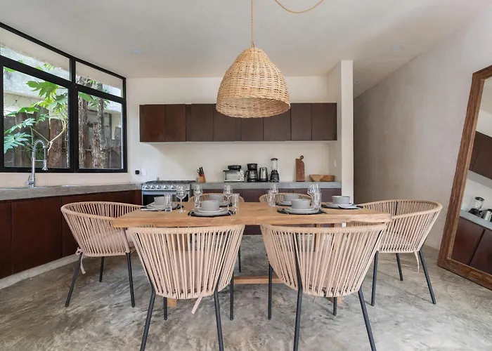 2 Tropical Bohemian Villas-2 Priv Pool-bbq 3a-3b Pousada