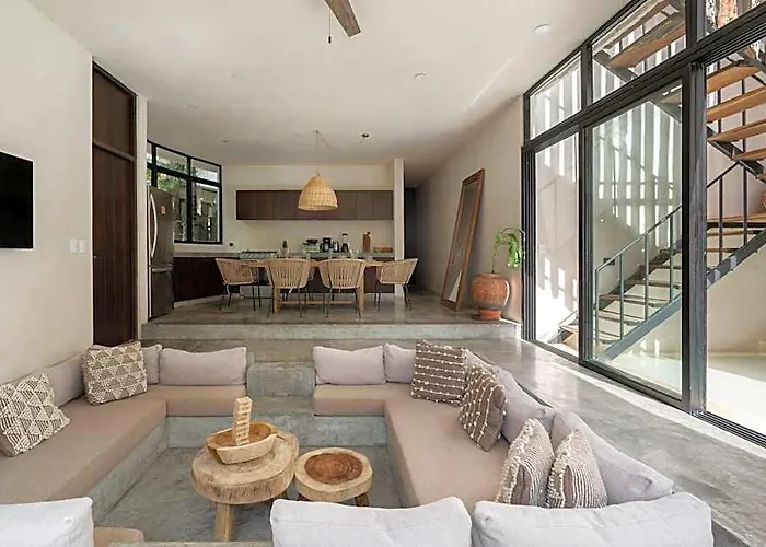 2 Tropical Bohemian Villas-2 Priv Pool-bbq 3a-3b *