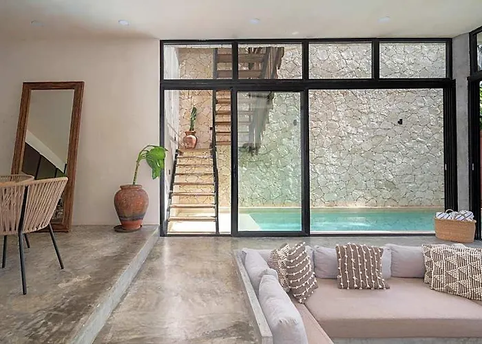 2 Tropical Bohemian Villas-2 Priv Pool-bbq 3a-3b